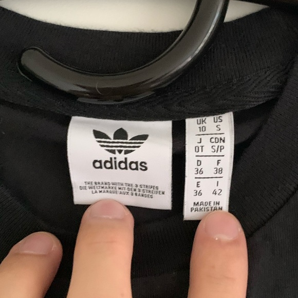 Adidas Cropped Top - Picture 2 of 4